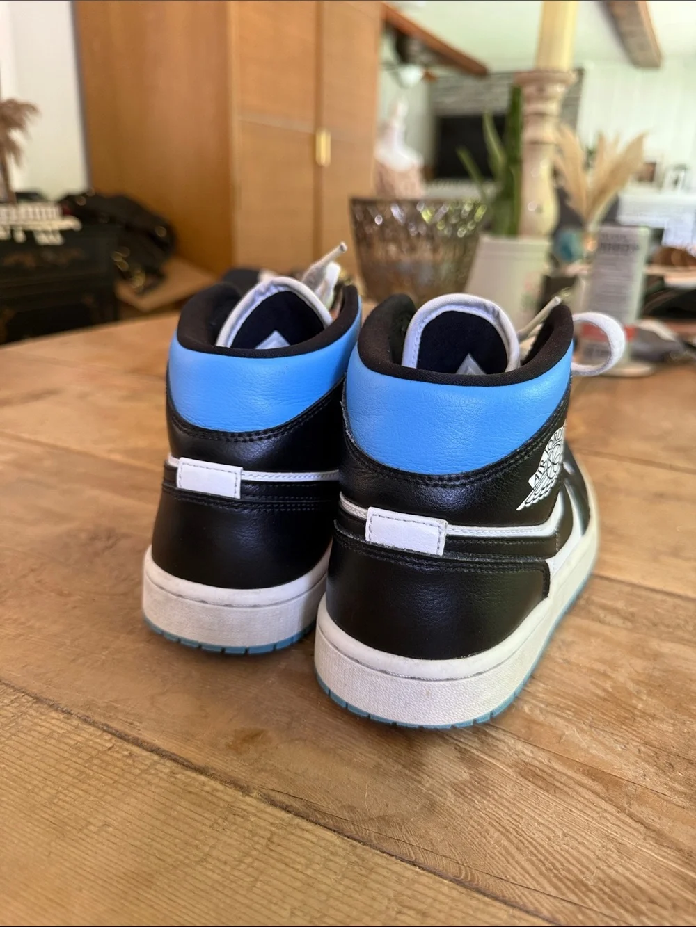 Jordan Kids High-Top Sneakers in Black, White & Light Blue